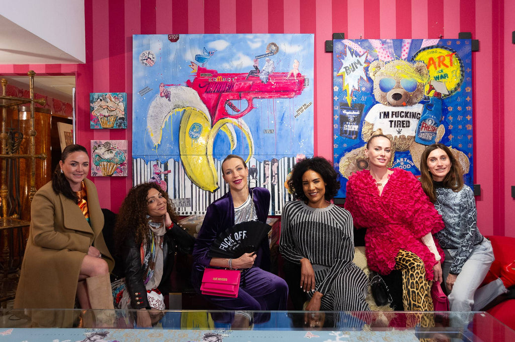 Art Work Tired Bear 145X125Cm, Art Series Brand Revolution, 2024, unique piece