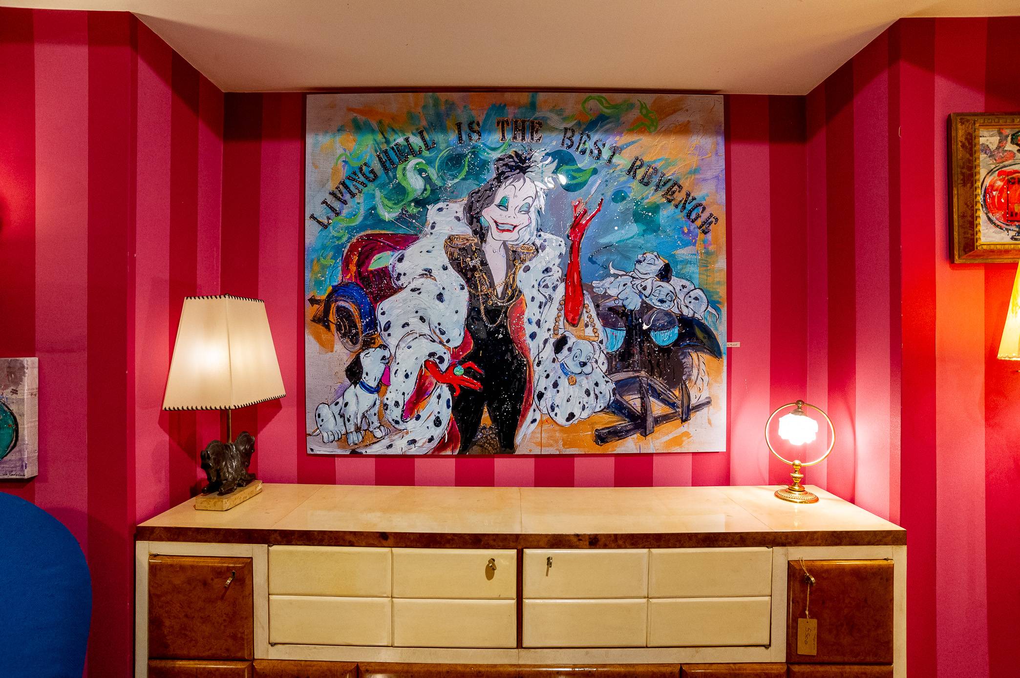 Art Work CRUELLA REVENGE 160 X 140cm , Art Series ICONS RECYCLING 2022, unique piece