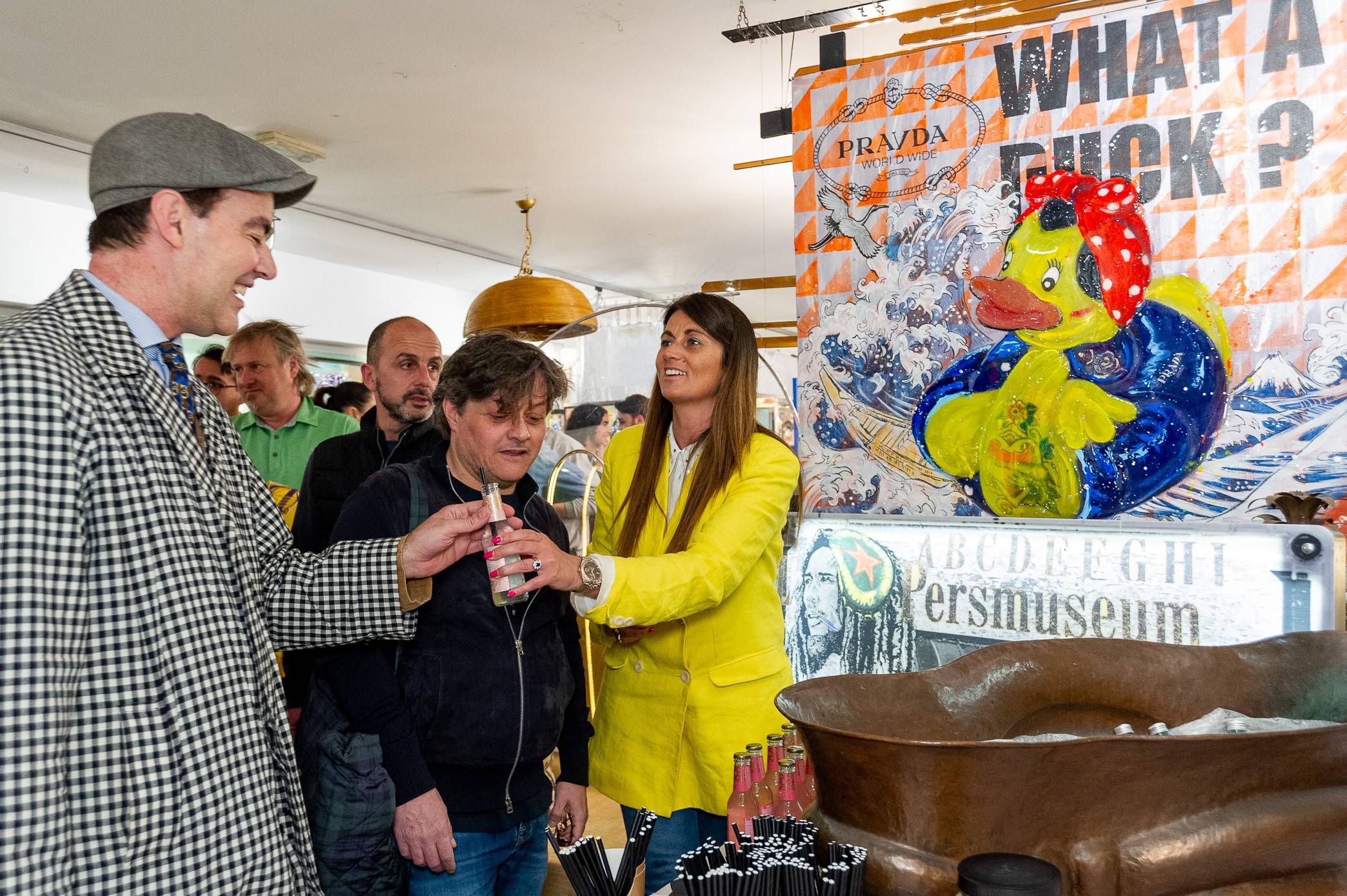 Art Work Duck Revolution 130X130cm, Art Series Brand Revolution, 2023, unique piece