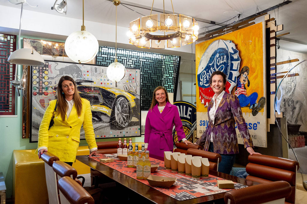 Art Work PEACE PLEASE, 160 X 140cm , Art Series ICONS RECYCLING 2022, unique piece