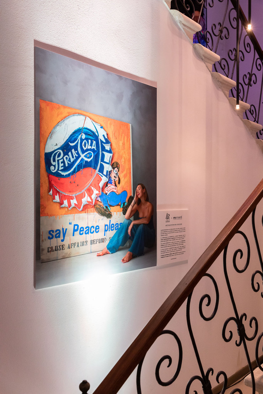 Art Work PEACE PLEASE, 160 X 140cm , Art Series ICONS RECYCLING 2022, unique piece