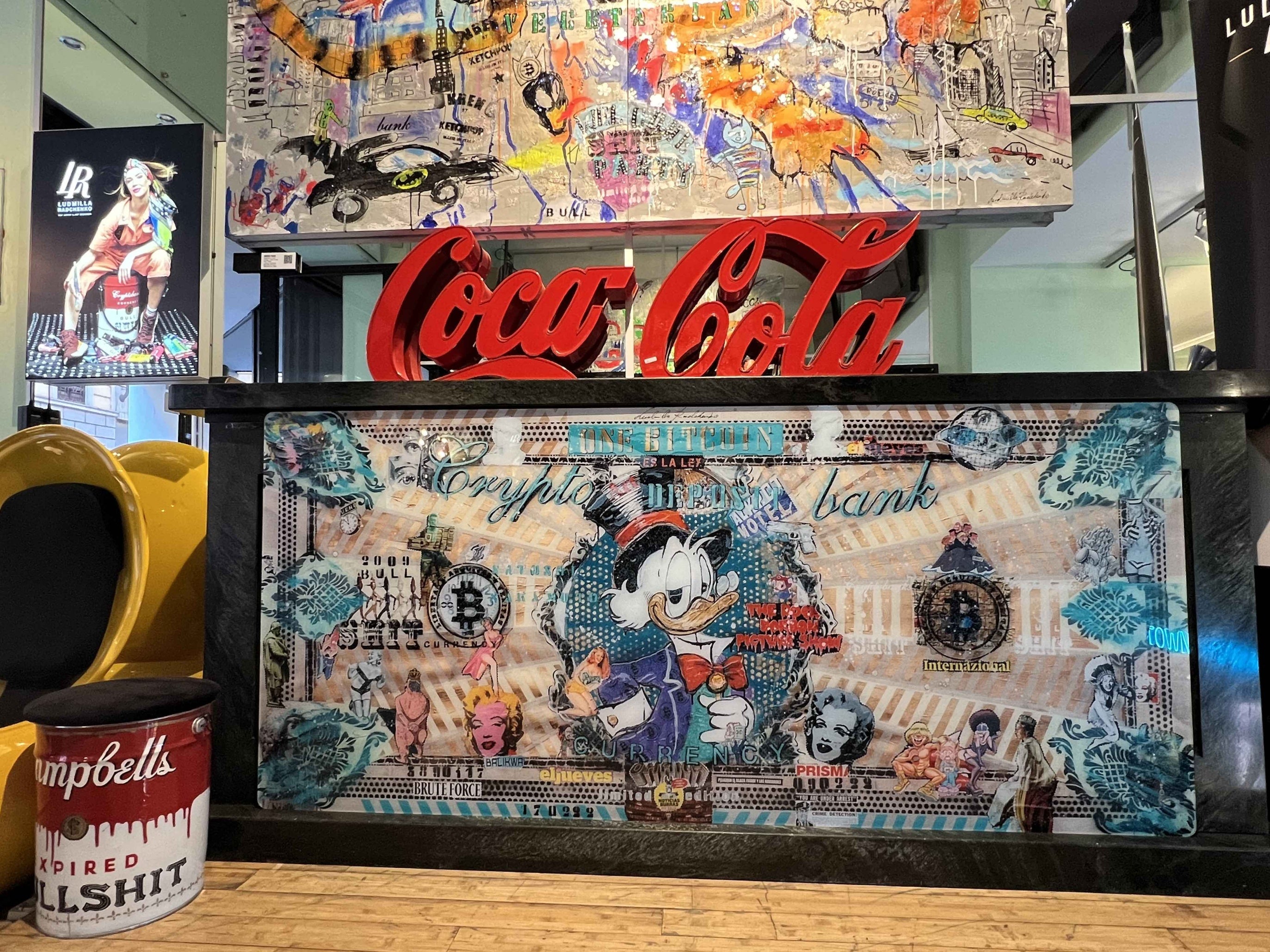 Crypto Dollar 2022 , Multiplo Darte Su Plexiglass 100X200Cm