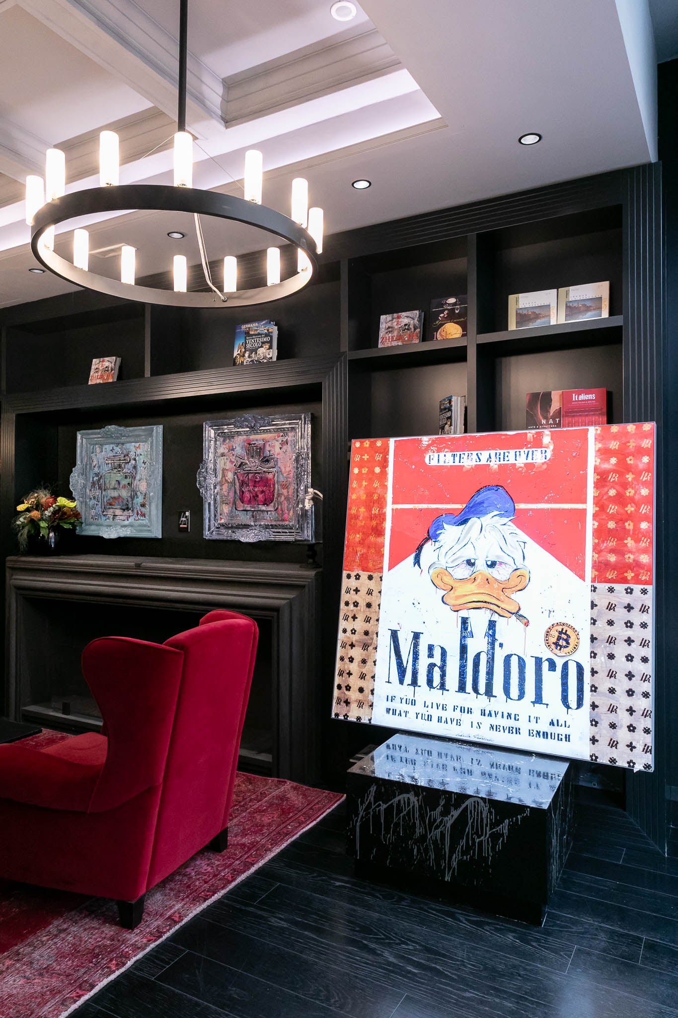 Light Box Maldoro  Art Design -2023 150X150X10Cm, Multiplo Darte